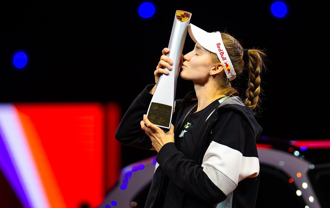 Elena Rybakina trionfa a Stoccarda. Fucsovics e Stephens gli altri campioni della settimana