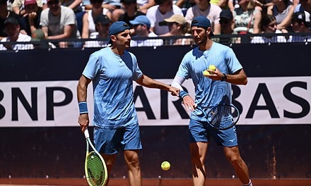 Bolelli/Vavassori super: annichiliti Bopanna e Ebden, sono ai quarti