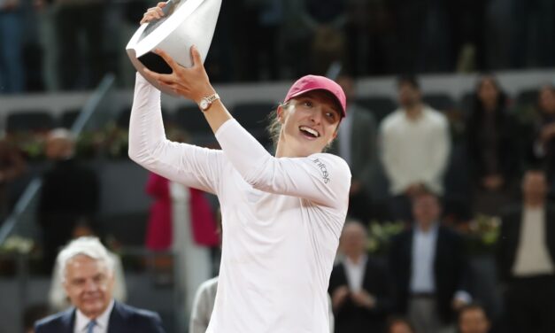 Iga Swiatek regina di Madrid. La rivincita contro Sabalenka è servita