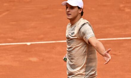 Lione, finisce la corsa di Darderi: Etcheverry è in finale