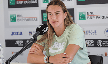 La schiena non fa più male e Sabalenka vola in semifinale: “È la magia di Roma”