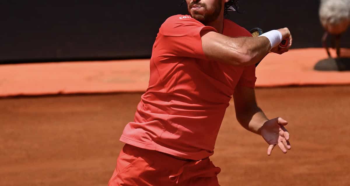 Tsitsipas-Jarry e Hurkacz-Paul, quarti a sorpresa. Swiatek contro Gauff punta alla terza finale