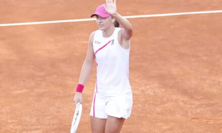 Iga Swiatek fa tris a Roma: sconfitta ancora Sabalenka
