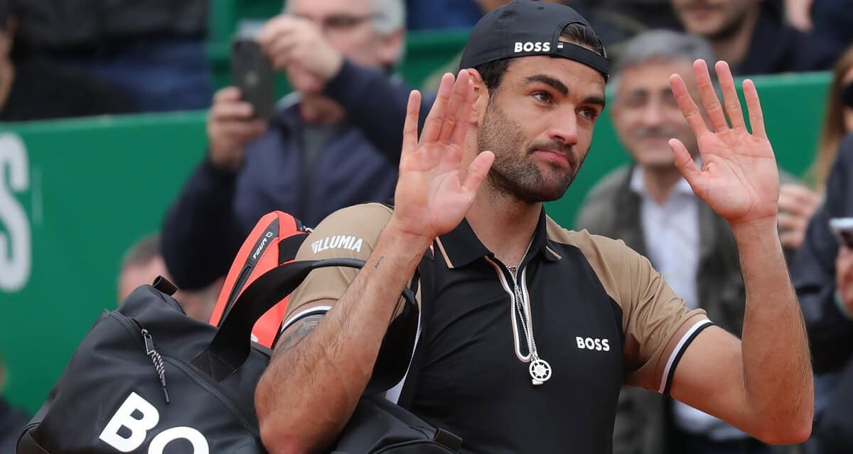 Roma, Berrettini si ritira dal torneo