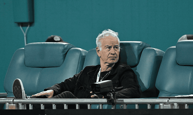 McEnroe: “Dubito che Sinner sia al 100%, ma i top player vogliono giocare gli Slam”
