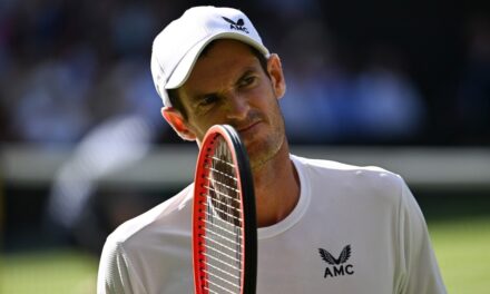 Andy Murray si opera alla schiena: a rischio Wimbledon