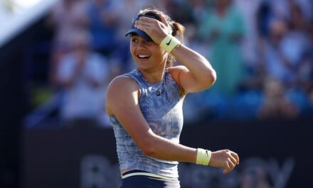 Raducanu non torna sui suoi passi: “giusta decisione ritirarmi dal doppio misto”