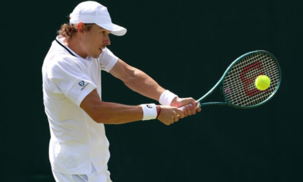 Wimbledon, Pouille si ritira: De Minaur qualificato agli ottavi