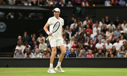 Jannik Sinner non perdona: Shelton sconfitto in tre set e quarti di finale a Wimbledon