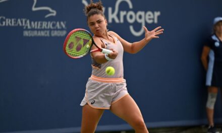 Mirra Andreeva rimonta Jasmine Paolini, out anche Bolelli/Vavassori