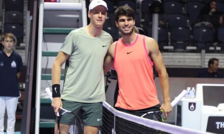 Jannik Sinner trionfa nel Six Kings Slam: sconfitto Alcaraz in tre set