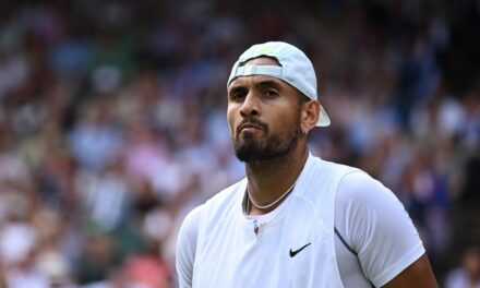 Kyrgios si scaglia contro una pagina Twitter