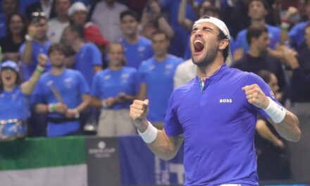 Matteo Berrettini travolge Van De Zandschulp: l’Italia a un match dalla vittoria in Davis