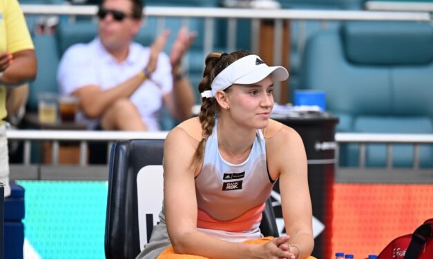 Elena Rybakina circondata da italiani: svelato il suo nuovo preparatore atletico