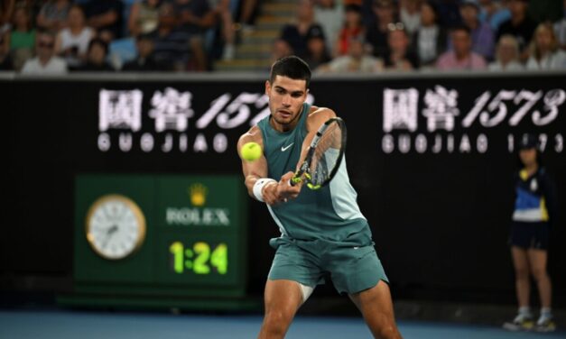 Alcaraz e Zverev avanti senza problemi, fatica Sabalenka