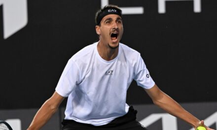 Lorenzo Sonego prosegue la corsa agli Australian Open: sconfitto Marozsan, ottavi raggiunti