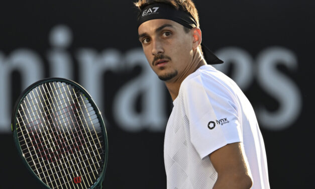 Sonego non si ferma a Metz, semaforo rosso per Berrettini. Djokovic ok ad Atene