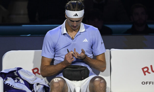 Zverev ammette: “Non riesco ad allenarmi con il mal di schiena, sto facendo iniezioni per stare meglio”