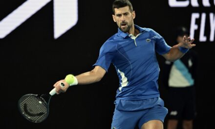 Il super passante di Djokovic: la sfida con Alcaraz si accende