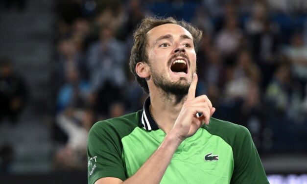 Nessuna multa per Medvedev dopo la semifinale a Pechino: l’ATP ammette l’errore del Giudice di sedia