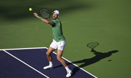 Novak Djokovic in finale a Miami: sconfitto Dimitrov, domenica potrà giocare per il 100° titolo