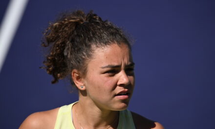 Indian Wells, sconfitta pesante per Paolini: Samsonova ai quarti