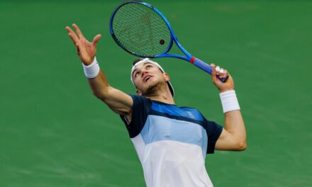 Draper perde il punto da Lehecka e si lascia andare alla rabbia: danneggiato un tabellone