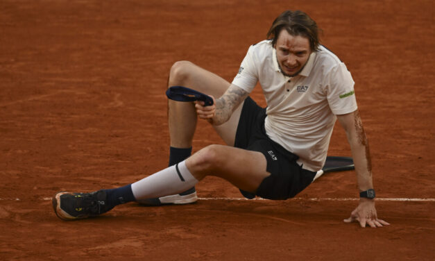 Bublik si allena a Milano in vista di Madrid: l’incontro con Paolo Maldini (FOTO)