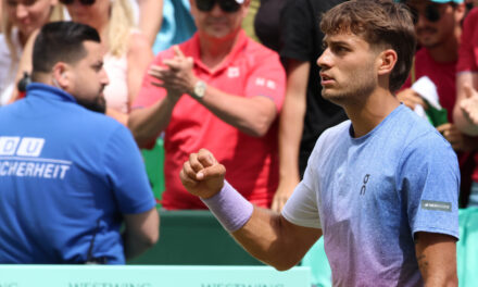 Cobolli sfida Zverev per la semifinale a Halle: il programma