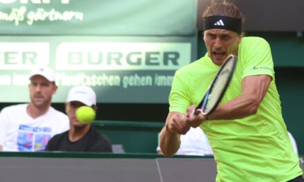 Zverev e l’emergenza a inizio partita: toilet-break a game in corso