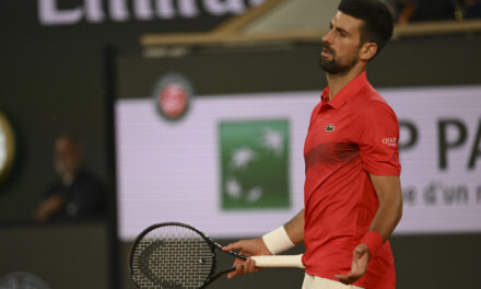 Djokovic ammette: “Sinner troppo forte, potrebbe essere stato il mio ultimo match a Parigi”