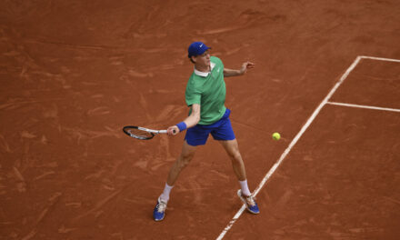 Roland Garros, Sinner gestisce l’incognita Bublik e torna in semifinale