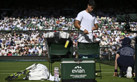 Connors duro su Alcaraz: “Atteggiamento inaccettabile”. Anche Toni Nadal lo bacchetta