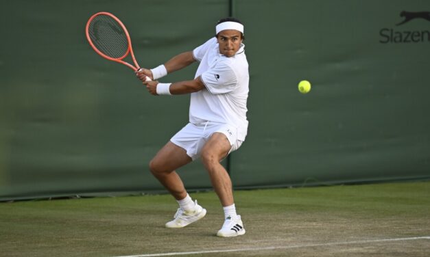 Atp Stoccarda – Buon esordio di Bellucci, vittoria in tre set su Davidovich Fokina
