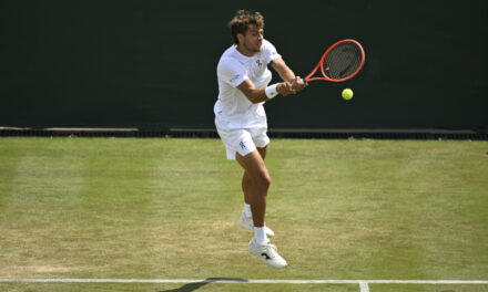 Wimbledon, Cobolli sogna per un set ma passa Djokovic: sarà semifinale con Sinner