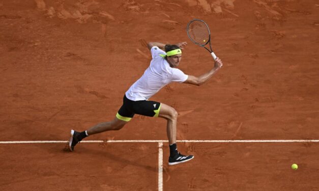 Zverev le prova tutte: “Magari l’AI mi svelasse il segreto su come battere Sinner”
