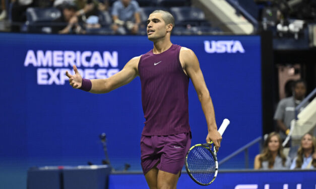 Alcaraz annuncia un’altra esibizione: in campo con Tiafoe il 7 Dicembre