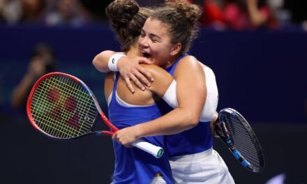 Jasmine Paolini e Sara Errani si confermano campionesse a Pechino! Vittoria in rimonta su Kato e Stollar