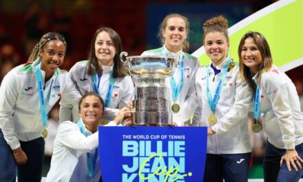 Jasmine Paolini da urlo su Jessica Pegula: l’Italia trionfa ancora in Billie Jean King Cup!