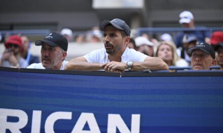 Vagnozzi:« A Jannik ho detto che gli serve una faccia da poker»