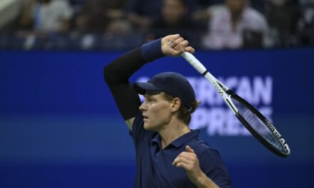 US Open, Jannik Sinner supera in quattro set lottati Auger-Aliassime: gli highlights della semifinale