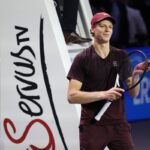 Esordio perfetto per Jannik Sinner a Parigi: sconfitto Bergs, ottavi di finale raggiunti