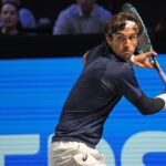 Musetti, il ko contro Sonego a Parigi complica la corsa a Torino: tutti gli scenari