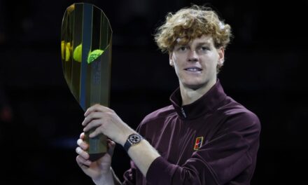 Sinner: “Ho avuto lo stesso problema fisico avuto a Shanghai, ma sto imparando a gestirli. Una settimana intensa qui a Vienna”