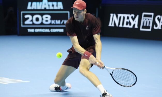 Sinner show ad inizio secondo set: gli highlights della vittoria contro De Minaur