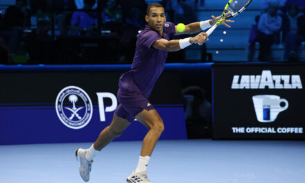 Aliassime si inchina a Sinner e Alcaraz: “Hanno stili di gioco diversi, ma c’è una caratteristica che li accomuna”