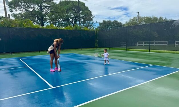 Serena Williams torna in campo insieme alla figlia