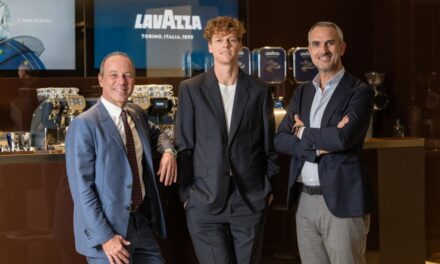 Lavazza e Jannik Sinner: rinnovata la partnerhsip fino al 2030