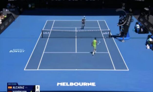 Spettacolo a Melbourne tra Alcaraz e Hanfmann: gli highlights del match agli Australian Open