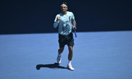 Super scambio vinto da Musetti: Sonego finisce al tappeto